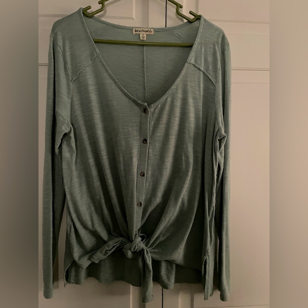Love On A Hanger summer casual top